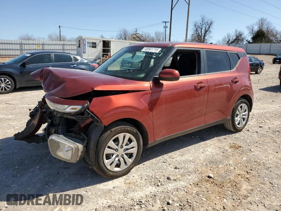 2020 Kia Soul LX with VIN KNDJ23AU1L7103859, listed as a Copart auction lot 48561715 with 62,152 mi miles and Salvage Title. Bid and sale history available at carsss.com. Image 1.