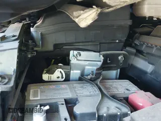 2024 Nissan Murano SL z VIN 5N1AZ2CJ1RC118477, wystawiony jako IAAI lot #41153897 z przebiegiem 1 489 mil mil oraz . Historia ofert i sprzedaży dostępna na DreamBid. Obrazek 19.