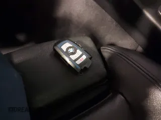 2016 BMW 4 Series 435i xDrive с VIN WBA3R5C59GK373735, выставлен на аукционе IAAI как лот 41338368 с пробегом 80 820 миль миль и . История ставок и продаж доступна на DreamBid. Изображение 11.