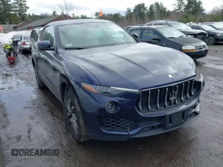 2017 Maserati Levante with VIN ZN661XUA0HX248091, listed as a IAAI auction lot 41730373 with 109,986 mi miles. Bid and sale history available at carsss.com. Image 1.