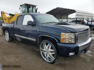 2008 Chevrolet Silverado 1500 LT w/2LT with VIN 2GCEC19JX81250537, listed as a Copart auction lot 49056574 with 0 mi miles and Clean Title. Bid and sale history available at carsss.com. Image 4.