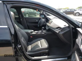 2021 Cadillac CT4 Luxury z VIN 1G6DK5RK6M0106605, wystawiony jako IAAI lot #42037889 z przebiegiem 50 236 mil mil oraz . Historia ofert i sprzedaży dostępna na DreamBid. Obrazek 5.