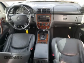 1998 Mercedes-Benz M-Class with VIN 4JGAB54E0WA044970, listed as a Copart auction lot 43999014 with 246,354 mi miles and Clean Title. Bid and sale history available at carsss.com. Image 8.