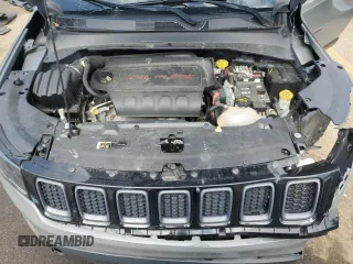 2020 Jeep Compass Trailhawk z VIN 3C4NJDDB3LT203350, wystawiony jako Copart lot #70399364 z przebiegiem 53 910 mil mil oraz Szkoda całkowita • Salvage title. Historia ofert i sprzedaży dostępna na DreamBid. Obrazek 12.
