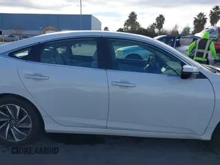 2021 Honda Insight Touring with VIN 19XZE4F97ME007837, listed as a IAAI auction lot 38425393 with 109,180 mi miles and . Bid and sale history available at carsss.com. Image 13.
