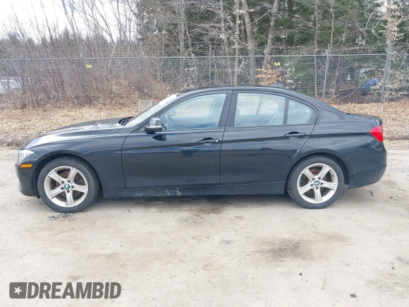 2013 BMW 3 Series 328i xDrive with VIN WBA3B5C5XDF597184, listed as a IAAI auction lot 42060785 with 205,559 mi miles. Bid and sale history available at carsss.com. Image 12.