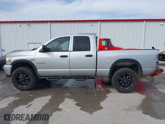 2008 Dodge 1500 SLT with VIN 1D7HU18228J122115, listed as a IAAI auction lot 41835555 with 310,462 mi miles. Bid and sale history available at carsss.com. Image 14.