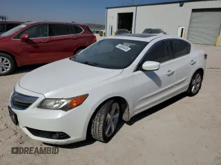 2013 Acura ILX Tech Pkg with VIN 19VDE1F73DE005681, listed as a Copart auction lot 48950455 with 284,309 mi miles and Salvage Title. Bid and sale history available at carsss.com. Image 1.