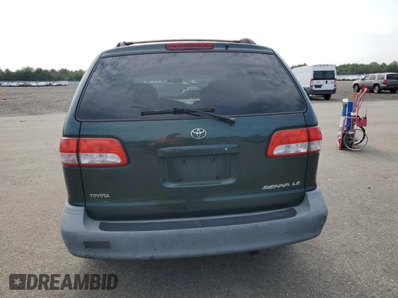 2002 Toyota Sienna LE with VIN 4T3ZF13C52U496378, listed as a Copart auction lot 64491614 with 176,441 mi miles and Clean Title. Bid and sale history available at carsss.com. Image 6.
