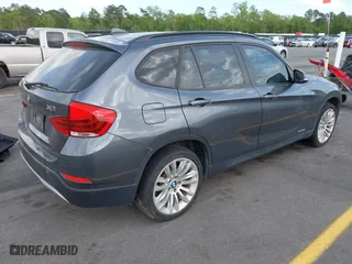 2014 BMW X1 sDrive28i with VIN WBAVM1C52EVW56134, listed as a IAAI auction lot 41941829 with 85,839 mi miles. Bid and sale history available at carsss.com. Image 4.