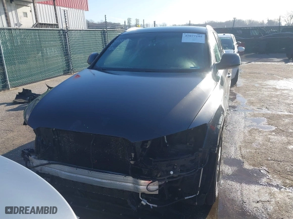 2016 Audi Q5 Premium Plus with VIN WA1D7AFPXGA042617, listed as a IAAI auction lot 41077195 with 161,239 mi miles. Bid and sale history available at carsss.com. Image 13.