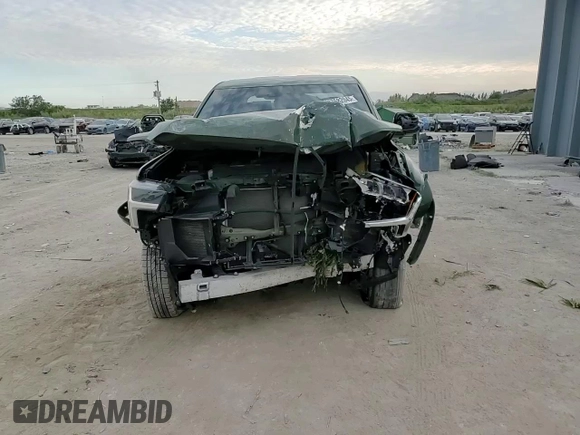 2022 Toyota Tundra 4WD SR5 with VIN 5TFLA5DB7NX056874, listed as a Copart auction lot 87582045 with 38,593 mi miles and Non Repairable. Bid and sale history available at carsss.com. Image 10.