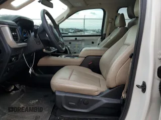 2023 Ford Expedition Max XLT with VIN 1FMJK1H87PEA45198, listed as a Copart auction lot 41470695 with 30,814 mi miles and Salvage title. Bid and sale history available at DreamBid. Image 7.