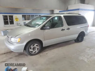 2000 Toyota Sienna LE z VIN 4T3ZF13C6YU210501, wystawiony jako Copart lot #56510955 z przebiegiem 253 950 mil mil oraz Szkody całkowita. Historia ofert i sprzedaży dostępna na DreamBid. Obrazek 1.