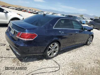 2015 Mercedes-Benz E 350 Luxury with VIN WDDHF8JB0FB133909, listed as a Copart auction lot 59902405 with 114,177 mi miles and Salvage title. Bid and sale history available at DreamBid. Image 3.