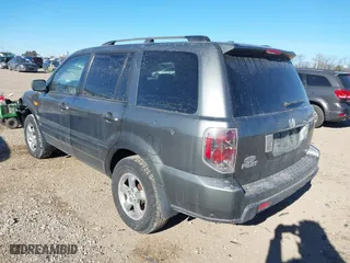 2008 Honda Pilot EX-L with VIN 5FNYF28518B006058, listed as a IAAI auction lot 41425424 with 230,006 mi miles. Bid and sale history available at carsss.com. Image 3.