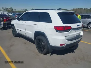 2020 Jeep Grand Cherokee Altitude with VIN 1C4RJFAG1LC157204, listed as a IAAI auction lot 41863387 with 93,258 mi miles. Bid and sale history available at carsss.com. Image 3.