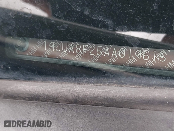 2010 Acura TL z VIN 19UUA8F25AA019615, wystawiony jako IAAI lot #41790658 z przebiegiem 96 261 mil mil oraz . Historia ofert i sprzedaży dostępna na DreamBid. Obrazek 9.