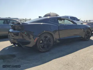 2019 Chevrolet Camaro 2SS with VIN 1G1FH1R78K0105941, listed as a Copart auction lot 50090325 with 106,055 mi miles and Salvage Title. Bid and sale history available at carsss.com. Image 3.