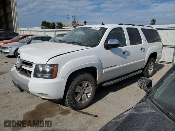 2008 Chevrolet Suburban LT w/3LT with VIN 3GNFK16308G186374, listed as a Copart auction lot 66781034 with 268,063 mi miles and Salvage Title. Bid and sale history available at carsss.com. Image 1.