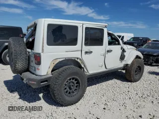 2013 Jeep Wrangler Unlimited Rubicon with VIN 1C4HJWFG4DL549356, listed as a Copart auction lot 46799055 with 172,327 mi miles and Salvage Title. Bid and sale history available at carsss.com. Image 3.