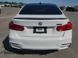 2018 BMW M3 z VIN WBS8M9C54J5J77957, wystawiony jako Copart lot #56768985 z przebiegiem 85 128 mil mil oraz Szkoda całkowita • Salvage title. Historia ofert i sprzedaży dostępna na DreamBid. Obrazek 6.