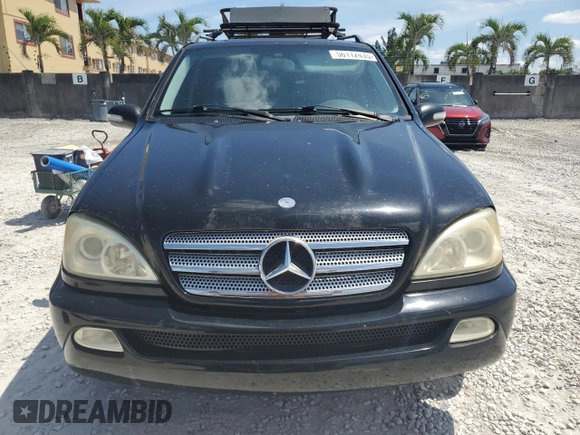 2005 Mercedes-Benz M 350 с VIN 4JGAB57E95A532812, выставлен на аукционе Copart как лот 56112435 с пробегом 165 180 миль миль и Чистый • Clean title. История ставок и продаж доступна на DreamBid. Изображение 5.