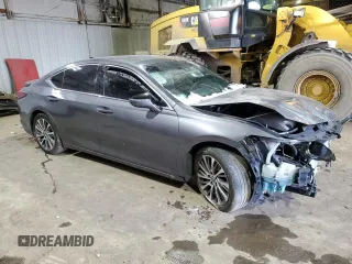 2021 Lexus ES with VIN 58ADZ1B10MU101612, listed as a Copart auction lot 44581835 with 134,917 mi miles and Clean Title. Bid and sale history available at carsss.com. Image 4.