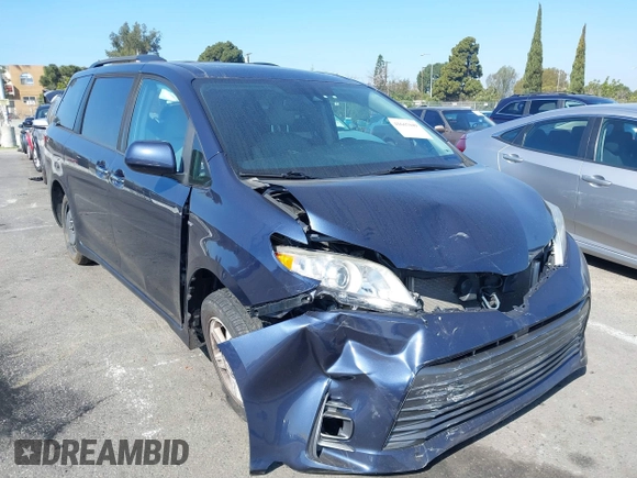 2019 Toyota Sienna XLE with VIN 5TDDZ3DC9KS220976, listed as a IAAI auction lot 41667049 with 92,568 mi miles and . Bid and sale history available at DreamBid. Image 1.