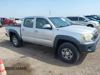 2013 Toyota Tacoma PreRunner z VIN 5TFJU4GN2DX040997, wystawiony jako IAAI lot #41939602 z przebiegiem 136 070 mil mil oraz . Historia ofert i sprzedaży dostępna na DreamBid. Obrazek 1.