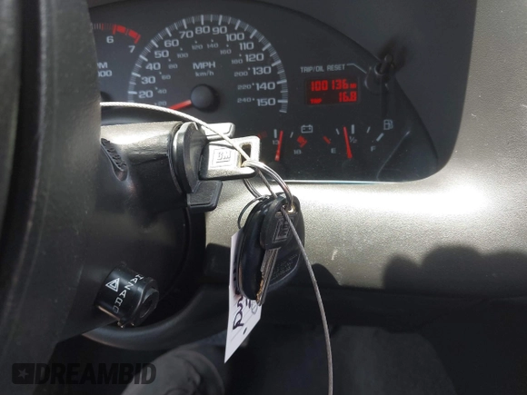 2002 Chevrolet Camaro Z28 z VIN 2G1FP22G222101109, wystawiony jako IAAI lot #39531558 z przebiegiem 100 136 mil mil oraz . Historia ofert i sprzedaży dostępna na DreamBid. Obrazek 11.
