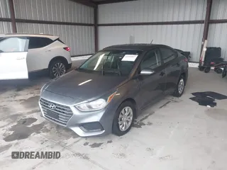 2020 Hyundai Accent SE z VIN 3KPC24A69LE107139, wystawiony jako IAAI lot #42256857 z przebiegiem 107 940 mil mil oraz . Historia ofert i sprzedaży dostępna na DreamBid. Obrazek 2.