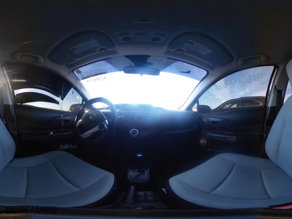 2015 Toyota Prius c One with VIN JTDKDTB36F1113749, listed as a IAAI auction lot 41366238 with 121,610 mi miles. Bid and sale history available at carsss.com. Image 18.