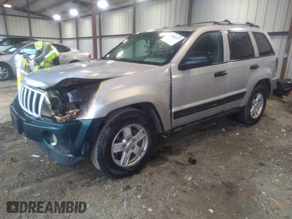 2006 Jeep Grand Cherokee with VIN 1J8HS48NX6C313500, listed as a IAAI auction lot 40866417 with 351,005 mi miles and . Bid and sale history available at DreamBid. Image 2.