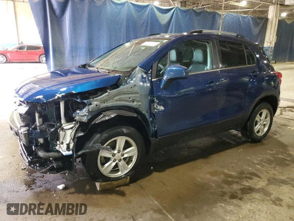 2020 Chevrolet Trax LT z VIN KL7CJPSB5LB331275, wystawiony jako Copart lot #52912115 z przebiegiem 50 244 mil mil oraz Nie do naprawy • Non repairable. Historia ofert i sprzedaży dostępna na DreamBid. Obrazek 1.