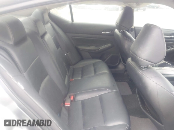 2019 Nissan Altima 2.5 SL with VIN 1N4BL4EV5KC224920, listed as a IAAI auction lot 41944546 with 156,658 mi miles. Bid and sale history available at carsss.com. Image 8.