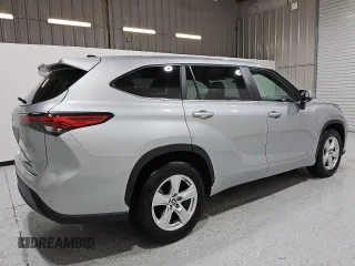 2023 Toyota Highlander L z VIN 5TDKDRAHXPS505296, wystawiony jako Copart lot #55535035 z przebiegiem 42 600 mil mil oraz Czysty tytuł • Clean title. Historia ofert i sprzedaży dostępna na DreamBid. Obrazek 3.