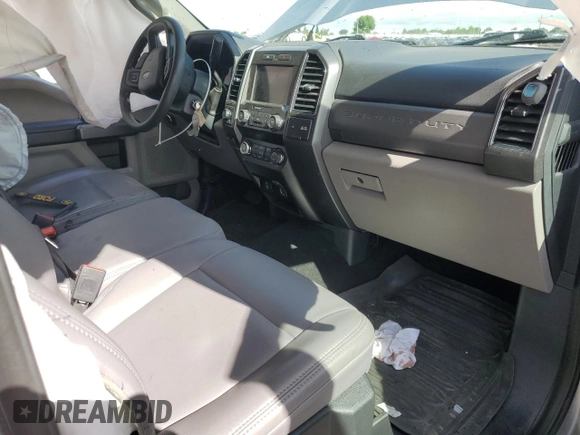 2022 Ford F-250 XL z VIN 1FT7W2B67NEC65762, wystawiony jako Copart lot #56707045 z przebiegiem 17 159 mil mil oraz Szkoda całkowita • Salvage title. Historia ofert i sprzedaży dostępna na DreamBid. Obrazek 8.