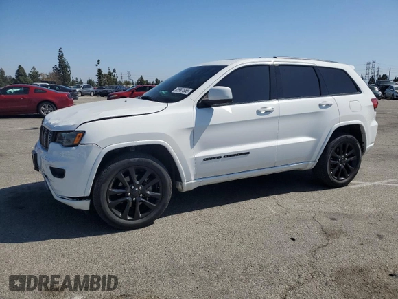 2020 Jeep Grand Cherokee Altitude z VIN 1C4RJFAG3LC240519, wystawiony jako Copart lot #53997665 z przebiegiem 63 411 mil mil oraz Szkoda całkowita • Salvage title. Historia ofert i sprzedaży dostępna na DreamBid. Obrazek 1.