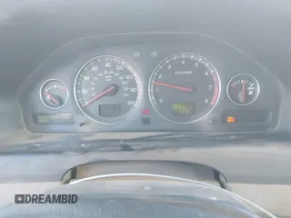 2004 Volvo V70 XC Cross Country с VIN YV1SZ59H341153079, выставлен на аукционе IAAI как лот 41640257 с пробегом 292 251 миль миль и . История ставок и продаж доступна на DreamBid. Изображение 7.