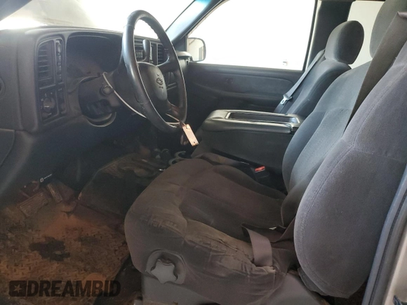 2002 Chevrolet Silverado 1500 LS with VIN 1GCEK19T82E298046, listed as a Copart auction lot 52758135 with 179,594 mi miles and Salvage Title. Bid and sale history available at DreamBid. Image 7.