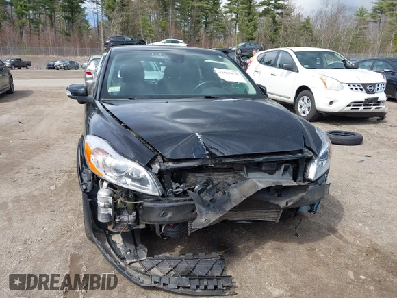 2013 Volvo C30 T5 with VIN YV1672MK4D2308774, listed as a IAAI auction lot 42005076 with 91,921 mi miles and . Bid and sale history available at DreamBid. Image 6.