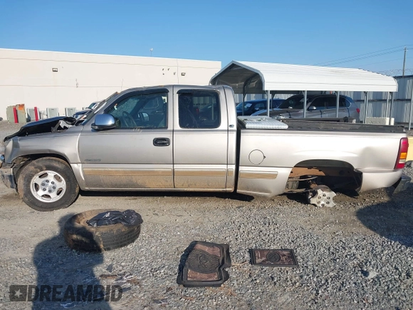 2002 Chevrolet Silverado 1500 LS with VIN 2GCEC19V721384769, listed as a IAAI auction lot 42016625 with Not Provided miles and . Bid and sale history available at DreamBid. Image 14.
