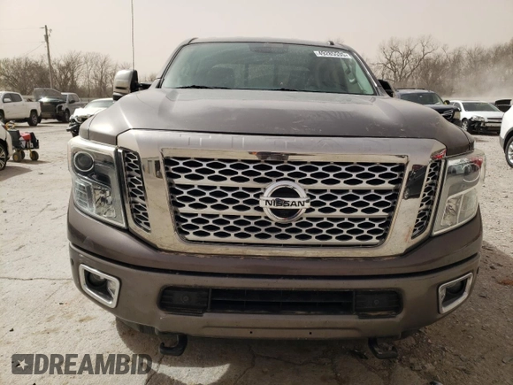 2016 Nissan Titan Pro-4X z VIN 1N6BA1F4XGN502773, wystawiony jako Copart lot #49285535 z przebiegiem 129 390 mil mil oraz Czysty tytuł • Clean title. Historia ofert i sprzedaży dostępna na DreamBid. Obrazek 5.