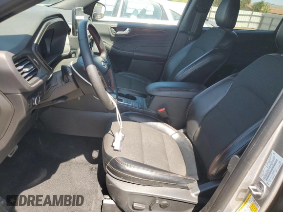 2024 Ford Escape ST-Line with VIN 1FMCU0MN2RUA25149, listed as a Copart auction lot 55654875 with 32,255 mi miles and Clean Title. Bid and sale history available at DreamBid. Image 7.