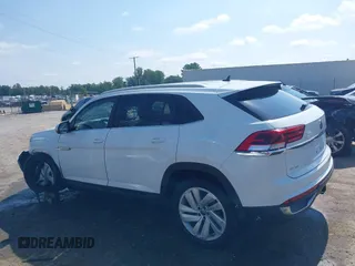 2022 Volkswagen Atlas SE with VIN 1V2HE2CA2NC219566, listed as a IAAI auction lot 42616407 with 46,476 mi miles and . Bid and sale history available at DreamBid. Image 14.