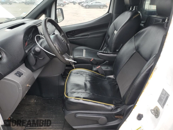 2016 Nissan NV200 z VIN 3N8CM0JT9GK700987, wystawiony jako Copart lot #47824775 z przebiegiem 292 743 mil mil oraz Tytuł czysty. Historia ofert i sprzedaży dostępna na DreamBid. Obrazek 7.