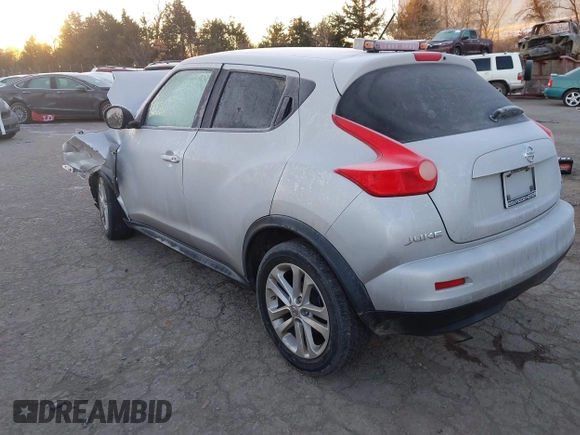 2013 Nissan Juke S with VIN JN8AF5MRXDT219663, listed as a IAAI auction lot 41229580 with 1 mi miles. Bid and sale history available at carsss.com. Image 3.