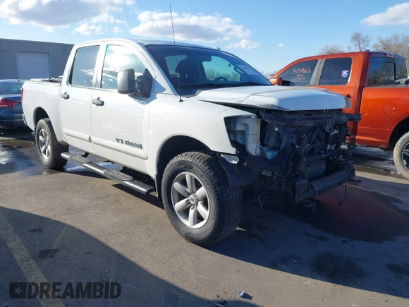 2013 Nissan Titan S with VIN 1N6AA0EC0DN306674, listed as a IAAI auction lot 41840347 with 139,551 mi miles. Bid and sale history available at carsss.com. Image 1.