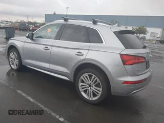 2018 Audi Q5 Premium Plus with VIN WA1BNAFY3J2044961, listed as a IAAI auction lot 41720171 with 98,481 mi miles. Bid and sale history available at carsss.com. Image 3.